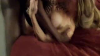 Dois gajos e uma MILF Dois gajos e uma MILF