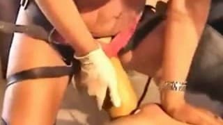 Loira gostosa vai penetrar no rabo do marido Loira gostosa vai penetrar no rabo do marido