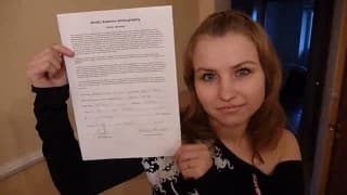 Casal amador fodendo no banheiro