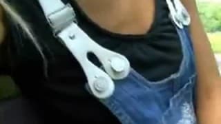 Ela vai foder no ar livre Ela vai foder no ar livre