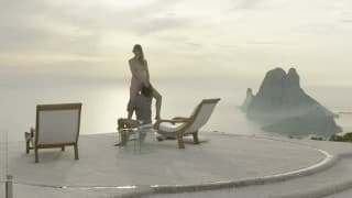 Ela não lhe vai largar a verga Ela não lhe vai largar a verga