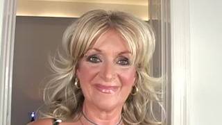 Ele vai comer uma velha Ele vai comer uma velha