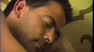 Quando gay não significa feliz