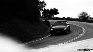 Sadie West geme gostoso enquanto está fudendo