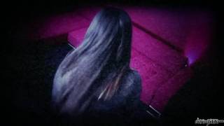 Holly D é muito chique e é difícil de resistir Holly D é muito chique e é difícil de resistir