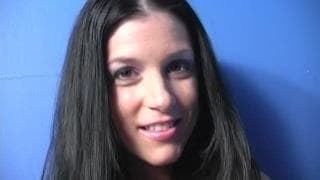 India Summer chupando pau pelo buraco India Summer chupando pau pelo buraco