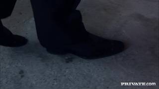 Dominica Dolce e Mela em um vídeo de cenário xxx