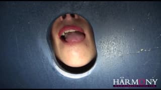 Esta morena faz de tudo pelo buraco da glória Esta morena faz de tudo pelo buraco da glória