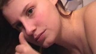 Uma alemã ruiva que se diverte !