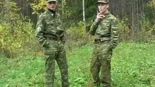 Un polvo intenso entre tres jóvenes gays Un polvo intenso entre tres jóvenes gays