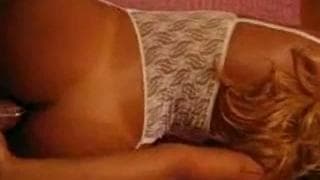 Esta morena que apanhar no rabo