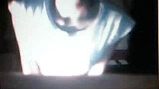 Jovem marota asiática que realiza um show !