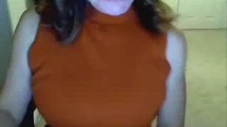 Uma bela mulher com grandes seios