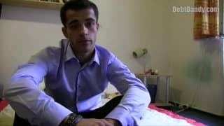 Penetração anal sem camisinha por dinheiro!