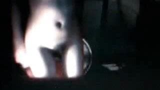 Asiatica peluda em frente da sua webcam Asiatica peluda em frente da sua webcam