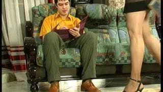 Um encontro sexual com a mãe do seu amigo Um encontro sexual com a mãe do seu amigo