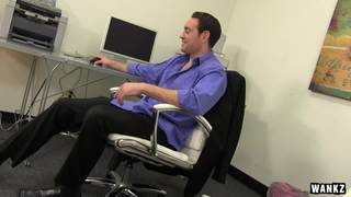 Samantha Bentley vai mesmo adorar o sofa