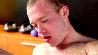 Joey Rico e Aiden Conners prontos para o sexo