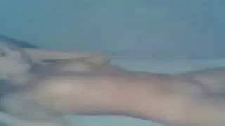 Loira motivada com o seu amigo !