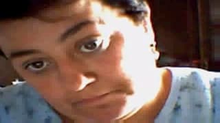 Amadora que se exibe em frente à webcam !