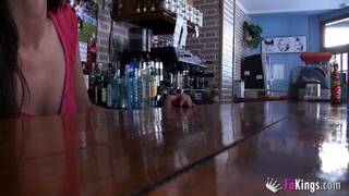 Um pouco de sexo anal com esta latina !