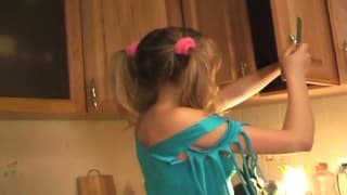 Estudante sexy a curtir o momento