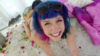 Proxy Paige vai chupar a trans Mandy Mitchell