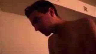 Esse casal gay transa sem camisinha!