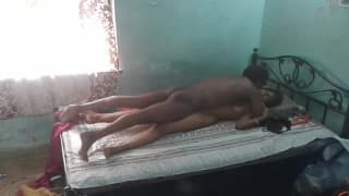 Ele quer gozar o corpo desta mulher