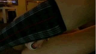 Ela se penetra com seu novo sextoy!