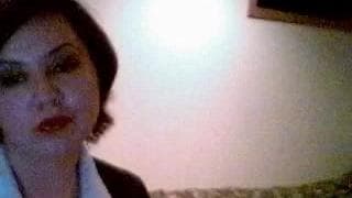 Esta mulher gordinha mostra suas qualidades