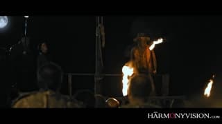 Anisa e Franceska Jaimes transam com Nacho