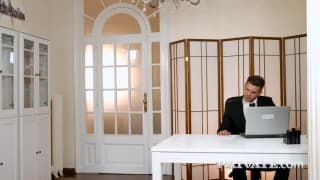 Aria Logan seduz seu chefe no trabalho! Aria Logan seduz seu chefe no trabalho!
