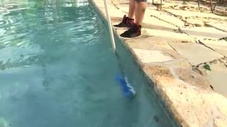 Kacy Lane e o jardineiro a curtir