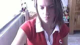 Mostrando tudo o que ela tem na webcam