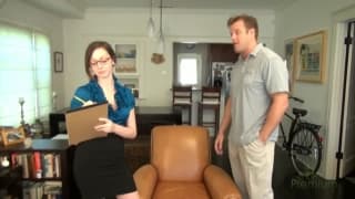 Victoria Voss mostra as suas habilidades do felátio perfeito