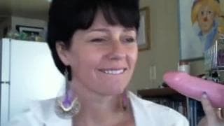 Esta dona de casa descobre a webcam!