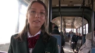 Linda bonequinha novinha tem sexo anal no ônibus público Linda bonequinha novinha tem sexo anal no ônibus público