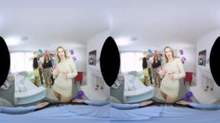 Uma suruba em VR numa festa tranquila? Por que não! Uma suruba em VR numa festa tranquila? Por que não!