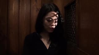 Morena confessando e pagando o pecado Morena confessando e pagando o pecado