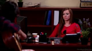 Duas lindas lésbicas se entregando ao sexo Duas lindas lésbicas se entregando ao sexo