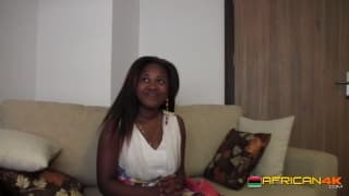 Mulher negra com bunda grande é fodida em POV de elenco