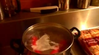 Velho muito louco e ousado quer gozar