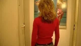 Uma milf peituda levano na bunda divinamente