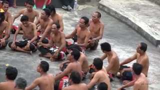 Casal apaixonado faz um vídeo de sexo durante suas férias