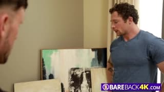 Pintor gay transa com seu modelo nu Pintor gay transa com seu modelo nu