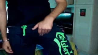 Estica e encolhe até explodir de prazer Estica e encolhe até explodir de prazer