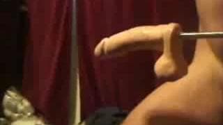 Uma máquina de sexo para esse gay ousado