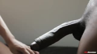 Esse bebê precisa e merece um pau negro Esse bebê precisa e merece um pau negro