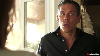 Jill Cassidy é uma puta linda de se montar